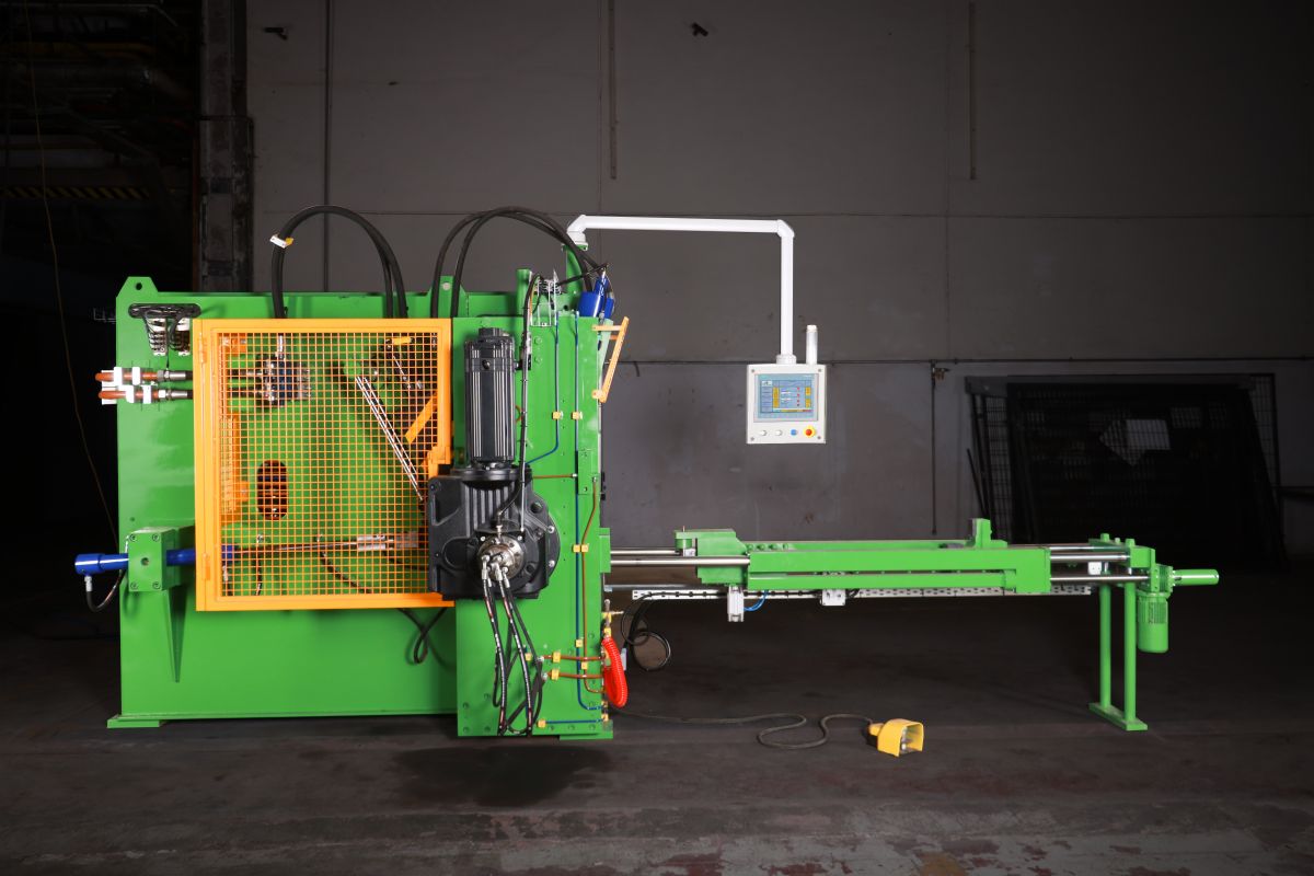 Automotive Scissor Eye Folding Machine
