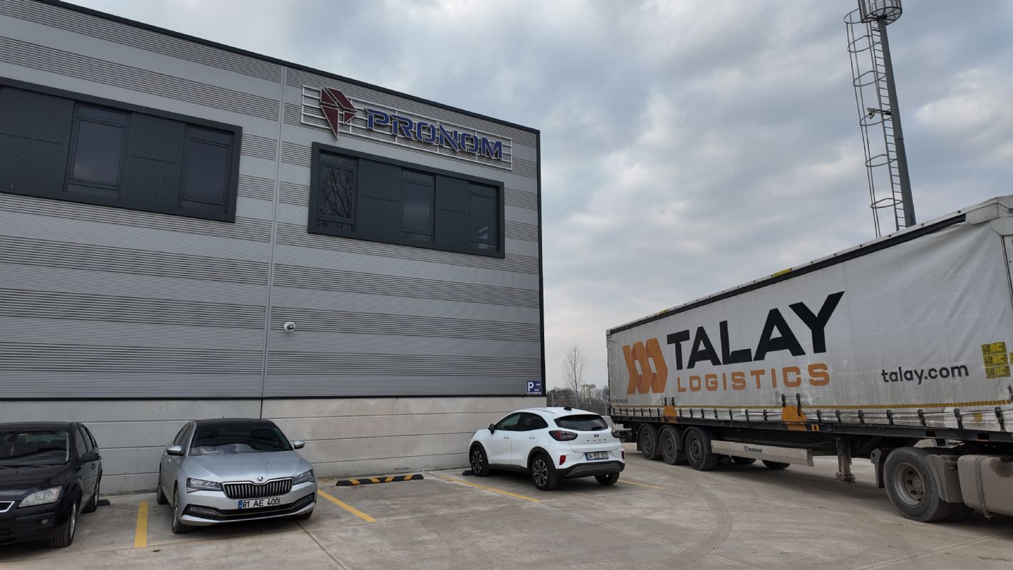 Almanya’da Demir-Çelik Sektöründe Faaliyet Gösteren Müşterimiz İçin Özel Üretilen Makinemizin Sevkiyatı Gerçekleştirildi